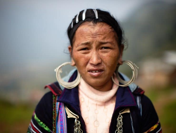 frau-black-hmong-sapa-vietnam