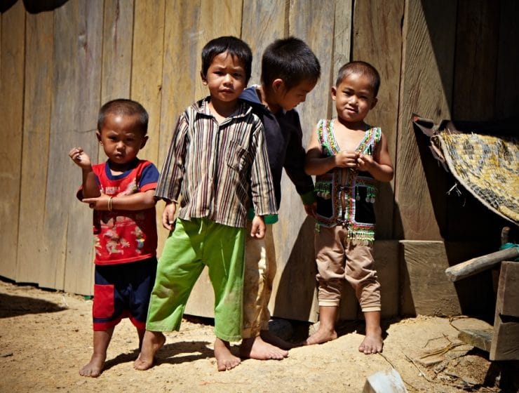 kinder-mnong-vietnam